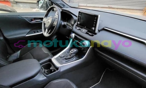 Acheter Neuf Voiture Toyota RAV4 Gris à Kinshasa, Kinshasa Acheter Neuf Voiture Toyota RAV4 Gris à Kinshasa, Kinshasa