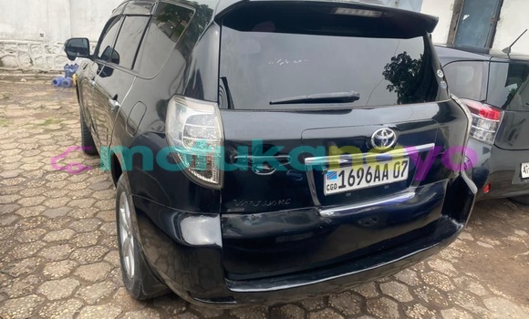 Acheter Neuf Voiture Toyota Vanguard Noir à Kinshasa, Kinshasa Acheter Neuf Voiture Toyota Vanguard Noir à Kinshasa, Kinshasa
