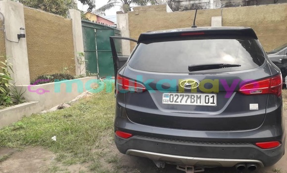 Acheter Neuf Voiture Hyundai Santa Fe Noir à Kinshasa, Kinshasa Acheter Neuf Voiture Hyundai Santa Fe Noir à Kinshasa, Kinshasa