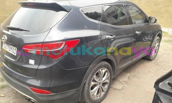 Acheter Neuf Voiture Hyundai Santa Fe Noir à Kinshasa, Kinshasa Acheter Neuf Voiture Hyundai Santa Fe Noir à Kinshasa, Kinshasa