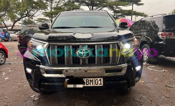 Acheter Neuf Voiture Toyota Prado Noir à Kinshasa, Kinshasa Acheter Neuf Voiture Toyota Prado Noir à Kinshasa, Kinshasa