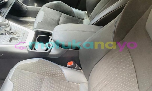 Acheter Neuf Voiture Toyota RAV4 Blanc à Kinshasa, Kinshasa Acheter Neuf Voiture Toyota RAV4 Blanc à Kinshasa, Kinshasa