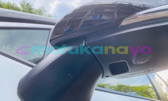 Acheter Neuf Voiture Toyota RAV4 Blanc à Kinshasa, Kinshasa Acheter Neuf Voiture Toyota RAV4 Blanc à Kinshasa, Kinshasa