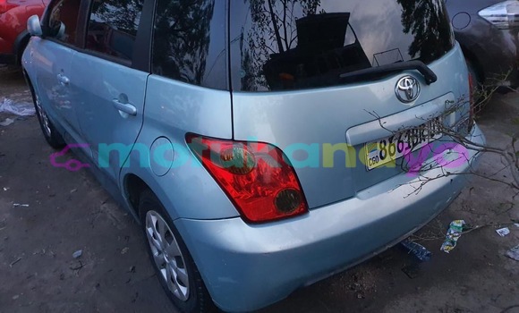 Buy New Toyota Ist Blue Car in Kinshasa in Kinshasa Buy New Toyota Ist Blue Car in Kinshasa in Kinshasa