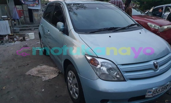 Buy New Toyota Ist Blue Car in Kinshasa in Kinshasa Buy New Toyota Ist Blue Car in Kinshasa in Kinshasa