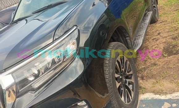 Acheter Neuf Voiture Toyota Prado Noir à Kinshasa, Kinshasa Acheter Neuf Voiture Toyota Prado Noir à Kinshasa, Kinshasa