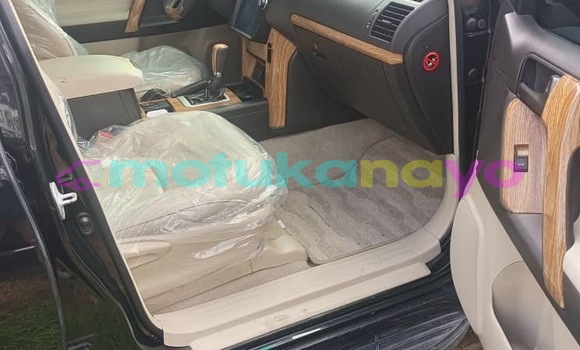 Acheter Neuf Voiture Toyota Prado Noir à Kinshasa, Kinshasa Acheter Neuf Voiture Toyota Prado Noir à Kinshasa, Kinshasa