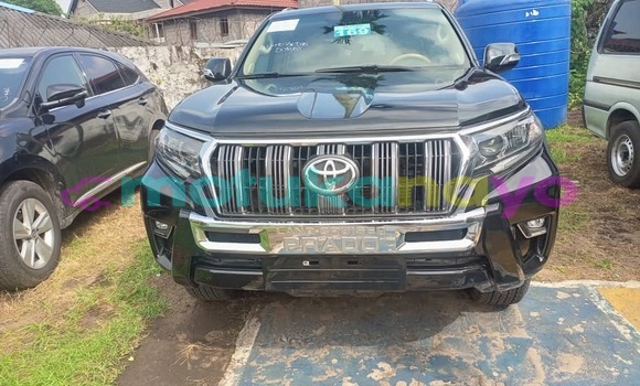 Acheter Neuf Voiture Toyota Prado Noir à Kinshasa, Kinshasa Acheter Neuf Voiture Toyota Prado Noir à Kinshasa, Kinshasa