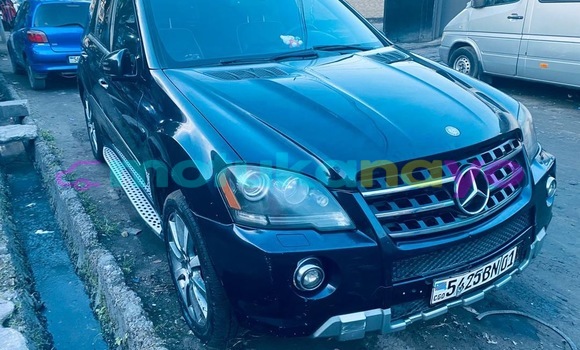 Acheter Neuf Voiture Mercedes‒Benz ML–Class Noir à Kinshasa, Kinshasa Acheter Neuf Voiture Mercedes‒Benz ML–Class Noir à Kinshasa, Kinshasa