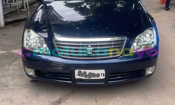 Acheter Neuf Voiture Toyota Crown Bleu à Kinshasa, Kinshasa Acheter Neuf Voiture Toyota Crown Bleu à Kinshasa, Kinshasa