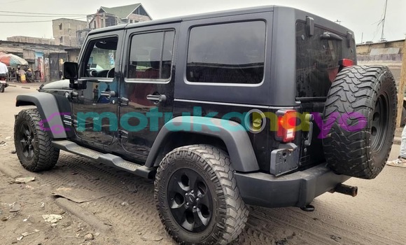 Acheter Neuf Voiture Jeep Wrangler Noir à Kinshasa, Kinshasa Acheter Neuf Voiture Jeep Wrangler Noir à Kinshasa, Kinshasa