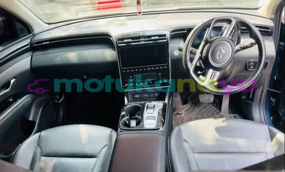 Buy Used Hyundai Tucson Blue Car in Kinshasa in Kinshasa Buy Used Hyundai Tucson Blue Car in Kinshasa in Kinshasa