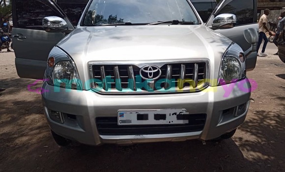 Acheter Neuf Voiture Toyota Land Cruiser Prado Gris à Kinshasa, Kinshasa Acheter Neuf Voiture Toyota Land Cruiser Prado Gris à Kinshasa, Kinshasa