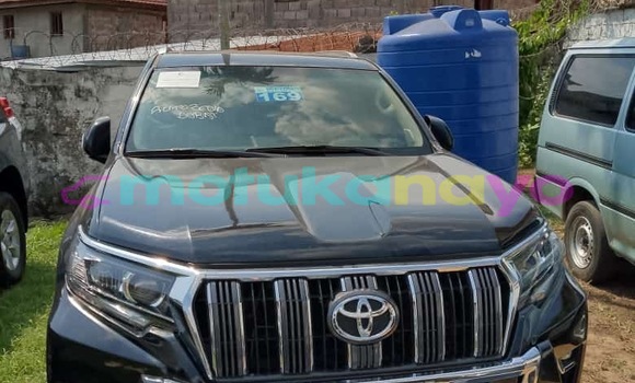Acheter Neuf Voiture Toyota Land Cruiser Prado Noir à Kinshasa, Kinshasa Acheter Neuf Voiture Toyota Land Cruiser Prado Noir à Kinshasa, Kinshasa