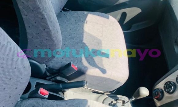 Buy Used Toyota Vitz Red Car in Kinshasa in Kinshasa Buy Used Toyota Vitz Red Car in Kinshasa in Kinshasa