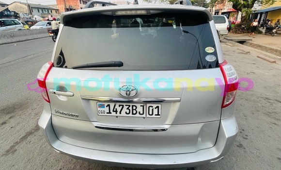 Buy Used Toyota Vanguard Silver Car in Kinshasa in Kinshasa Buy Used Toyota Vanguard Silver Car in Kinshasa in Kinshasa