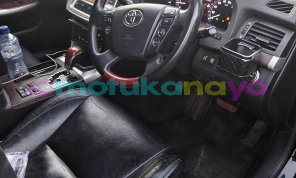 Buy Used Toyota Crown Majesta Black Car in Kinshasa in Kinshasa Buy Used Toyota Crown Majesta Black Car in Kinshasa in Kinshasa
