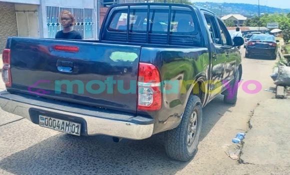 Acheter Occasion Voiture Toyota Hilux Noir à Kinshasa, Kinshasa Acheter Occasion Voiture Toyota Hilux Noir à Kinshasa, Kinshasa