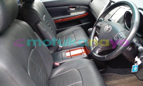 Acheter Neuf Voiture Toyota Harrier Noir à Kinshasa, Kinshasa Acheter Neuf Voiture Toyota Harrier Noir à Kinshasa, Kinshasa