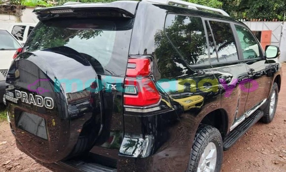 Acheter Neuf Voiture Toyota Prado Noir à Kinshasa, Kinshasa Acheter Neuf Voiture Toyota Prado Noir à Kinshasa, Kinshasa
