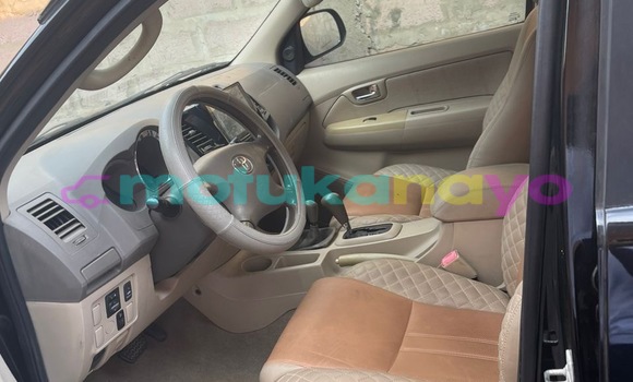 Buy New Toyota Fortuner Black Car in Kinshasa in Kinshasa Buy New Toyota Fortuner Black Car in Kinshasa in Kinshasa