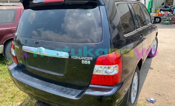 Buy New Toyota Highlander Black Car in Kinshasa in Kinshasa Buy New Toyota Highlander Black Car in Kinshasa in Kinshasa