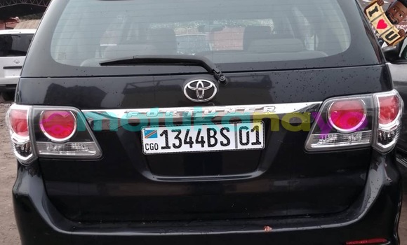 Acheter Neuf Voiture Toyota Fortuner Noir à Kinshasa, Kinshasa Acheter Neuf Voiture Toyota Fortuner Noir à Kinshasa, Kinshasa