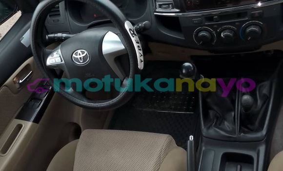 Acheter Neuf Voiture Toyota Fortuner Noir à Kinshasa, Kinshasa Acheter Neuf Voiture Toyota Fortuner Noir à Kinshasa, Kinshasa