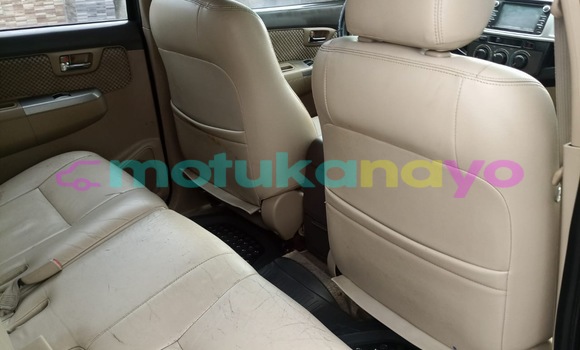 Acheter Neuf Voiture Toyota Fortuner Noir à Kinshasa, Kinshasa Acheter Neuf Voiture Toyota Fortuner Noir à Kinshasa, Kinshasa