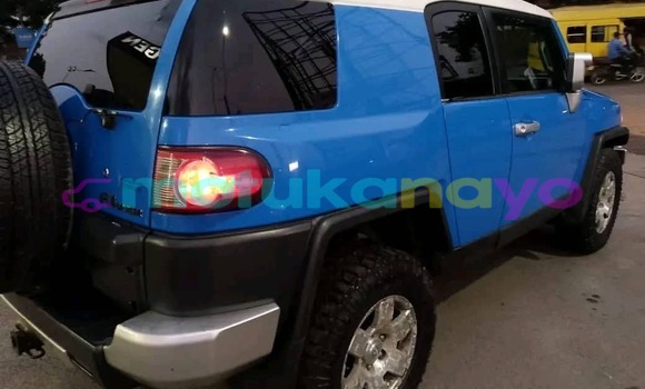 Acheter Neuf Voiture Toyota FJ Cruiser Bleu à Kinshasa, Kinshasa Acheter Neuf Voiture Toyota FJ Cruiser Bleu à Kinshasa, Kinshasa