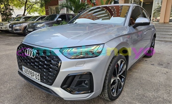 Acheter Neuf Voiture Audi Q5 Gris à Kinshasa, Kinshasa Acheter Neuf Voiture Audi Q5 Gris à Kinshasa, Kinshasa