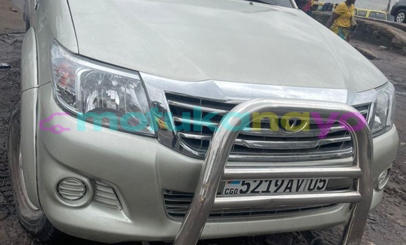 Acheter Occasion Voiture Toyota Hilux Gris à Kinshasa, Kinshasa Acheter Occasion Voiture Toyota Hilux Gris à Kinshasa, Kinshasa