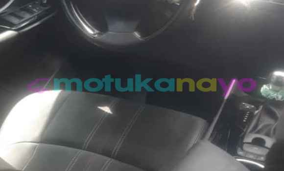 Buy New Toyota C-HR Blue Car in Kinshasa in Kinshasa Buy New Toyota C-HR Blue Car in Kinshasa in Kinshasa