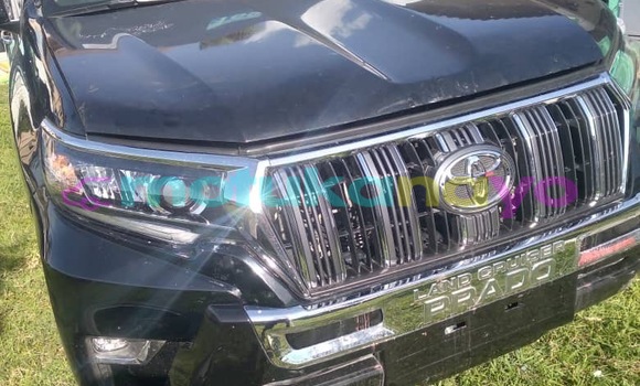 Acheter Occasion Voiture Toyota Prado Noir à Kinshasa, Kinshasa Acheter Occasion Voiture Toyota Prado Noir à Kinshasa, Kinshasa