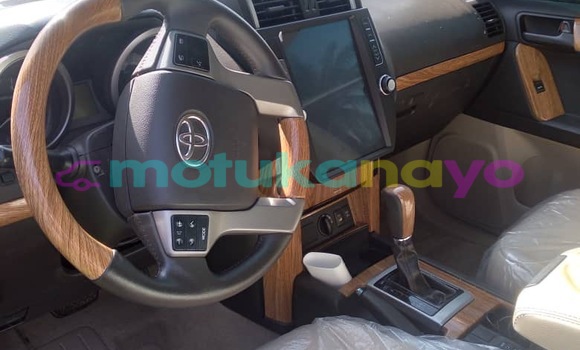 Acheter Occasion Voiture Toyota Prado Noir à Kinshasa, Kinshasa Acheter Occasion Voiture Toyota Prado Noir à Kinshasa, Kinshasa