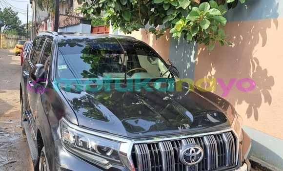 Acheter Neuf Voiture Toyota Prado Noir à Kinshasa, Kinshasa Acheter Neuf Voiture Toyota Prado Noir à Kinshasa, Kinshasa