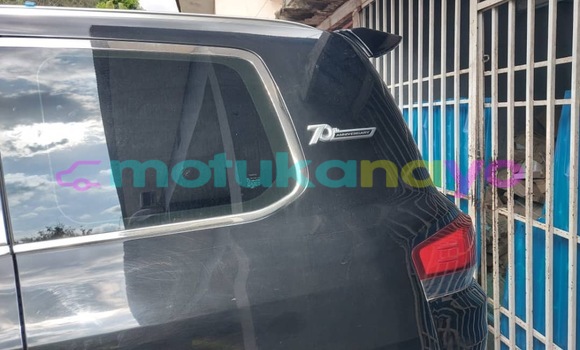 Acheter Neuf Voiture Toyota Land Cruiser Noir à Kinshasa, Kinshasa Acheter Neuf Voiture Toyota Land Cruiser Noir à Kinshasa, Kinshasa