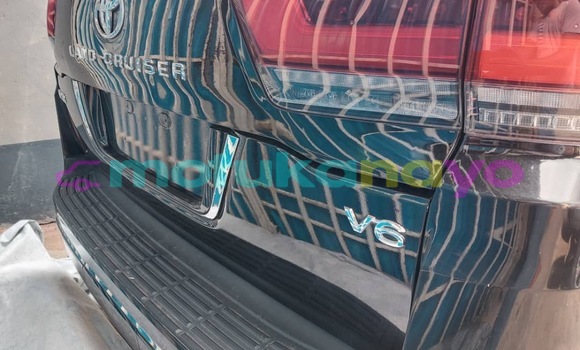 Acheter Neuf Voiture Toyota Land Cruiser Noir à Kinshasa, Kinshasa Acheter Neuf Voiture Toyota Land Cruiser Noir à Kinshasa, Kinshasa