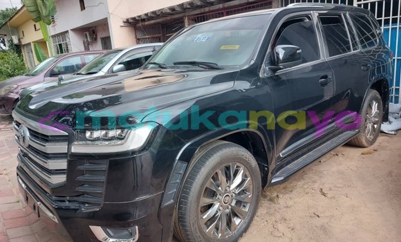 Acheter Neuf Voiture Toyota Land Cruiser Noir à Kinshasa, Kinshasa Acheter Neuf Voiture Toyota Land Cruiser Noir à Kinshasa, Kinshasa