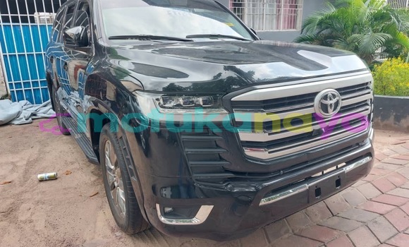 Acheter Neuf Voiture Toyota Land Cruiser Noir à Kinshasa, Kinshasa Acheter Neuf Voiture Toyota Land Cruiser Noir à Kinshasa, Kinshasa