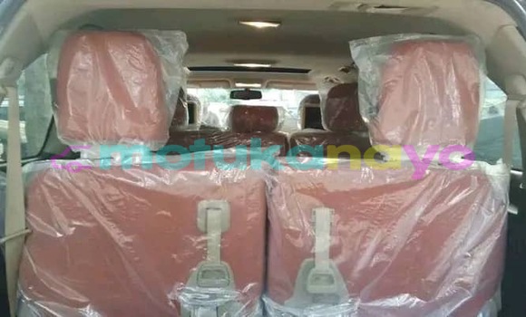 Acheter Neuf Voiture Toyota Land Cruiser Noir à Kinshasa, Kinshasa Acheter Neuf Voiture Toyota Land Cruiser Noir à Kinshasa, Kinshasa