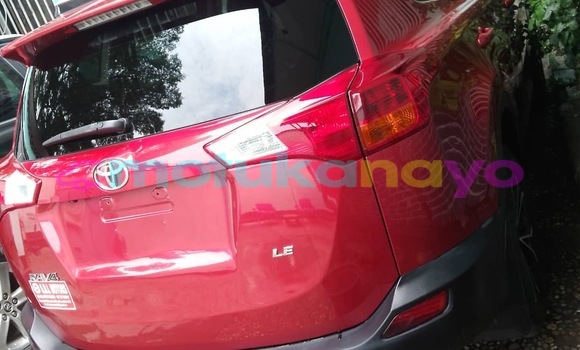 Acheter Neuf Voiture Toyota RAV4 Rouge à Kinshasa, Kinshasa Acheter Neuf Voiture Toyota RAV4 Rouge à Kinshasa, Kinshasa