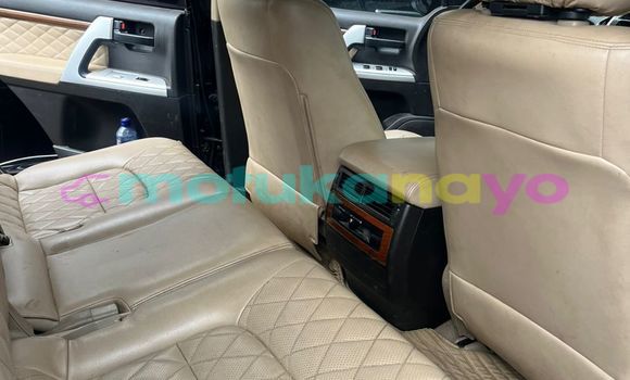 Acheter Occasion Voiture Toyota Land Cruiser Noir à Kinshasa, Kinshasa Acheter Occasion Voiture Toyota Land Cruiser Noir à Kinshasa, Kinshasa