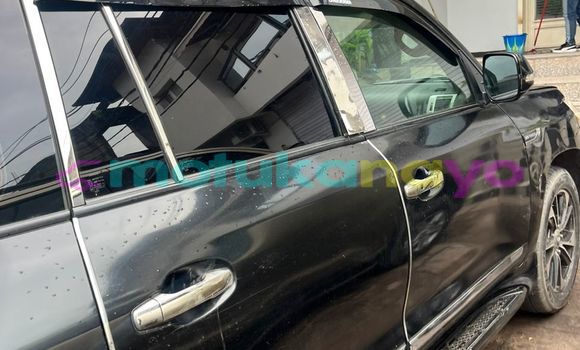 Acheter Occasion Voiture Toyota Land Cruiser Noir à Kinshasa, Kinshasa Acheter Occasion Voiture Toyota Land Cruiser Noir à Kinshasa, Kinshasa