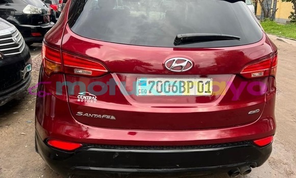 Acheter Neuf Voiture Hyundai Santa Fe Rouge à Kinshasa, Kinshasa Acheter Neuf Voiture Hyundai Santa Fe Rouge à Kinshasa, Kinshasa
