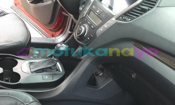 Acheter Occasion Voiture Hyundai Santa Fe Rouge à Kinshasa, Kinshasa Acheter Occasion Voiture Hyundai Santa Fe Rouge à Kinshasa, Kinshasa