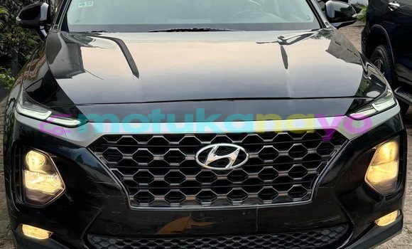 Buy Used Hyundai Santa Fe Black Car in Kinshasa in Kinshasa