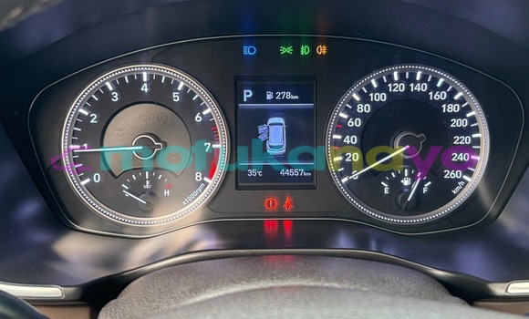 Acheter Occasion Voiture Hyundai Santa Fe Noir à Kinshasa, Kinshasa Acheter Occasion Voiture Hyundai Santa Fe Noir à Kinshasa, Kinshasa