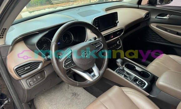 Acheter Occasion Voiture Hyundai Santa Fe Noir à Kinshasa, Kinshasa Acheter Occasion Voiture Hyundai Santa Fe Noir à Kinshasa, Kinshasa