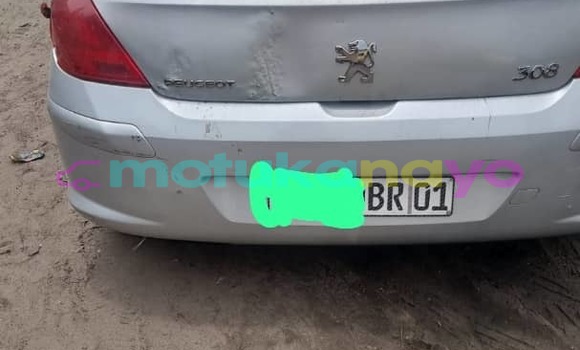Buy Used Peugeot 308 Silver Car in Kinshasa in Kinshasa Buy Used Peugeot 308 Silver Car in Kinshasa in Kinshasa